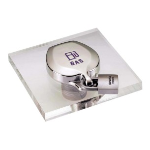 Antitheft device f filler plugs wording
