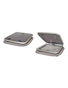 Tendina oscurante con zanzariera