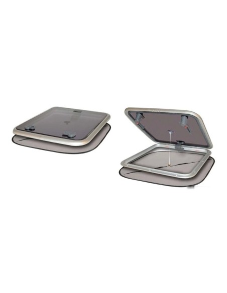 Tendina oscurante con zanzariera