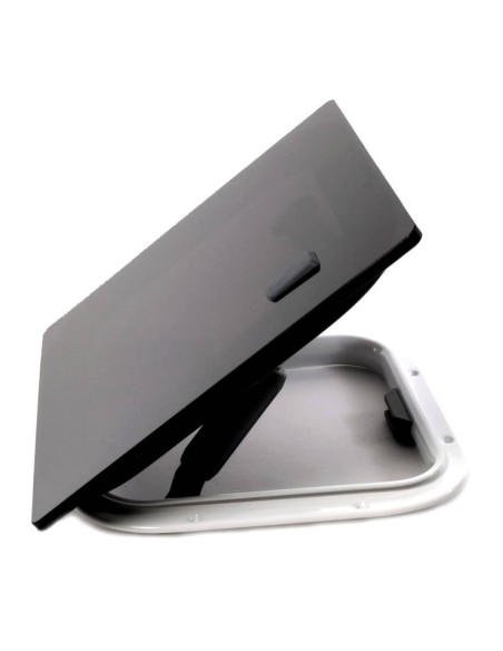 Passo uomo Lewmar Flush Hatch