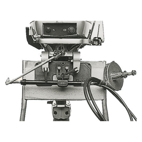 Device f singlecable steering gear mounting
