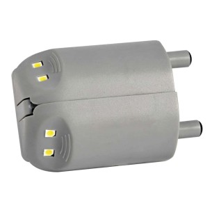 Feton LED courtesy light automatic activation
